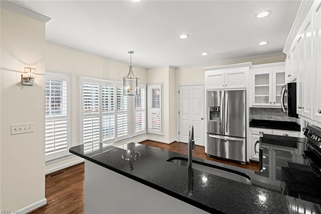 Newport News, Virginia 23606, United States, 3 Bedrooms Bedrooms, ,3 BathroomsBathrooms,Residential,Active,6351