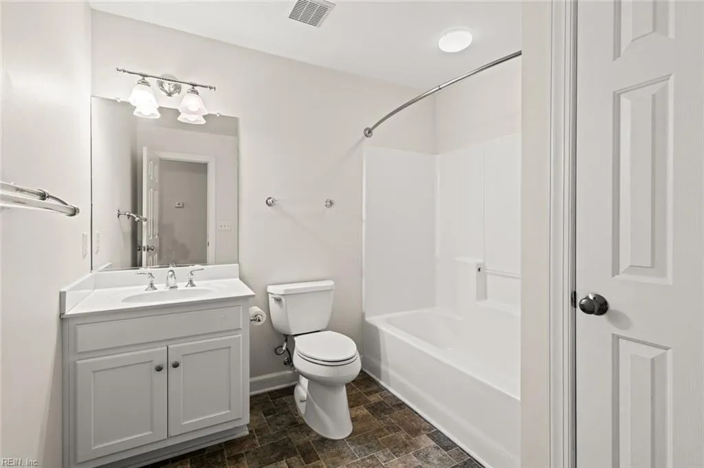 Newport News, Virginia 23606, United States, 3 Bedrooms Bedrooms, ,3 BathroomsBathrooms,Residential,Active,6351