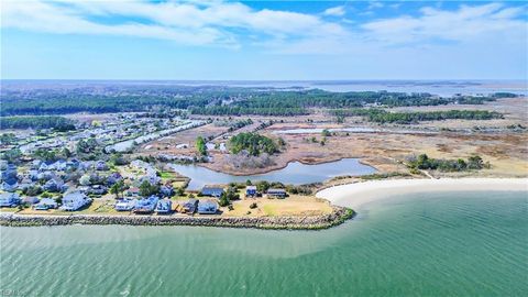 215 Lighthouse DR Hampton VA 23664