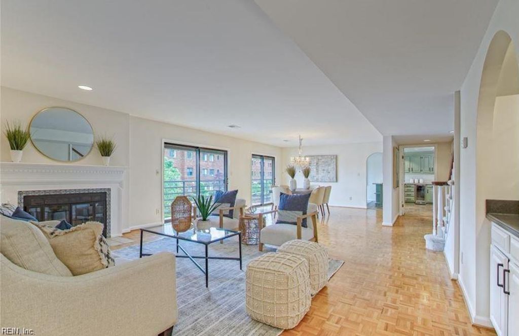 Photo of 401 College Place #17, Norfolk, VA 23510 (MLS # 10606657)