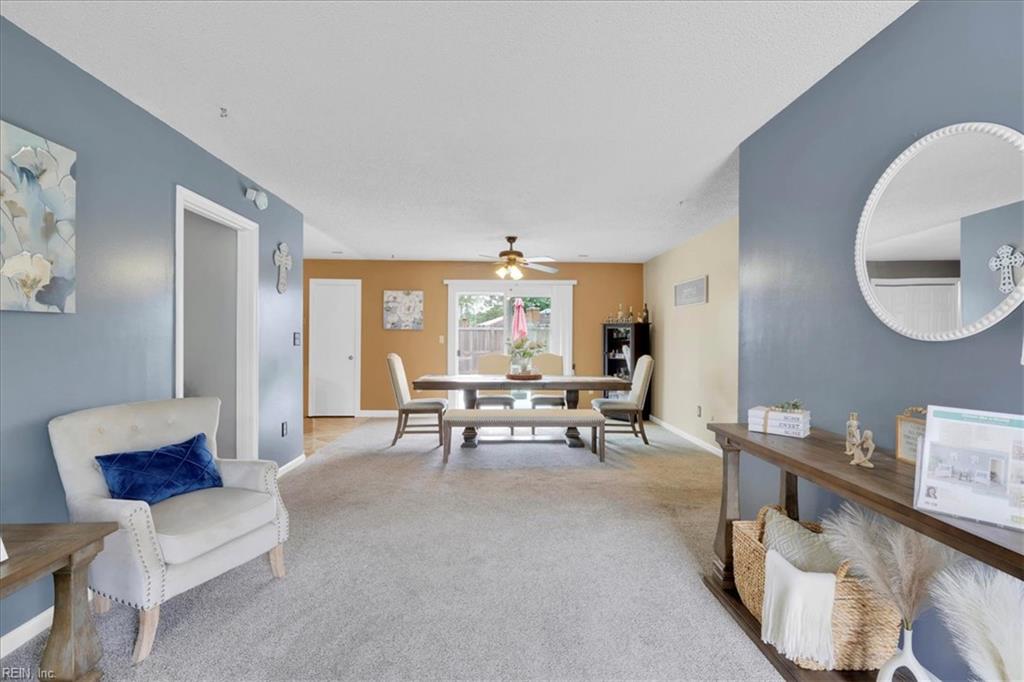 4904 Aquarius CT