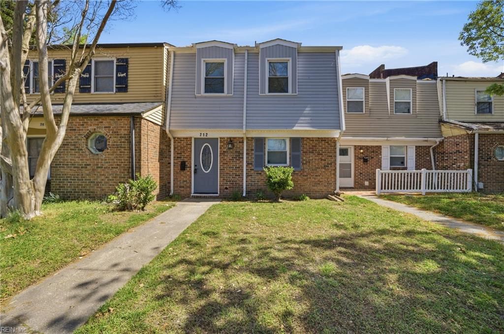 Photo of 712 White Hall Lane, Virginia Beach, VA 23462 (MLS # 10628383)