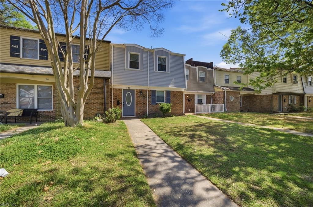 Photo of 712 White Hall Lane, Virginia Beach, VA 23462 (MLS # 10628383)