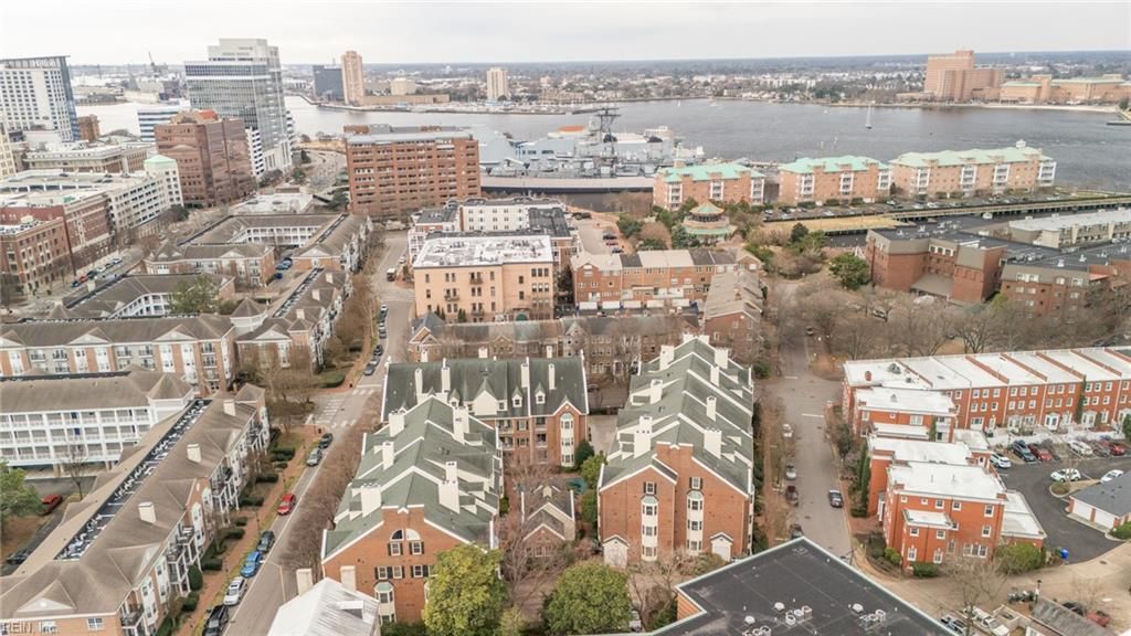 Photo of 230 College Place #226, Norfolk, VA 23510 (MLS # 10616353)