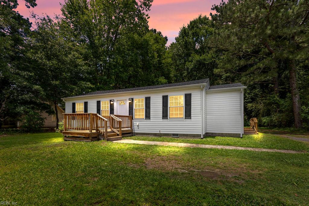 Photo of 22283 Thomaston Road, Newsoms, VA 23874 (MLS # 10640921)