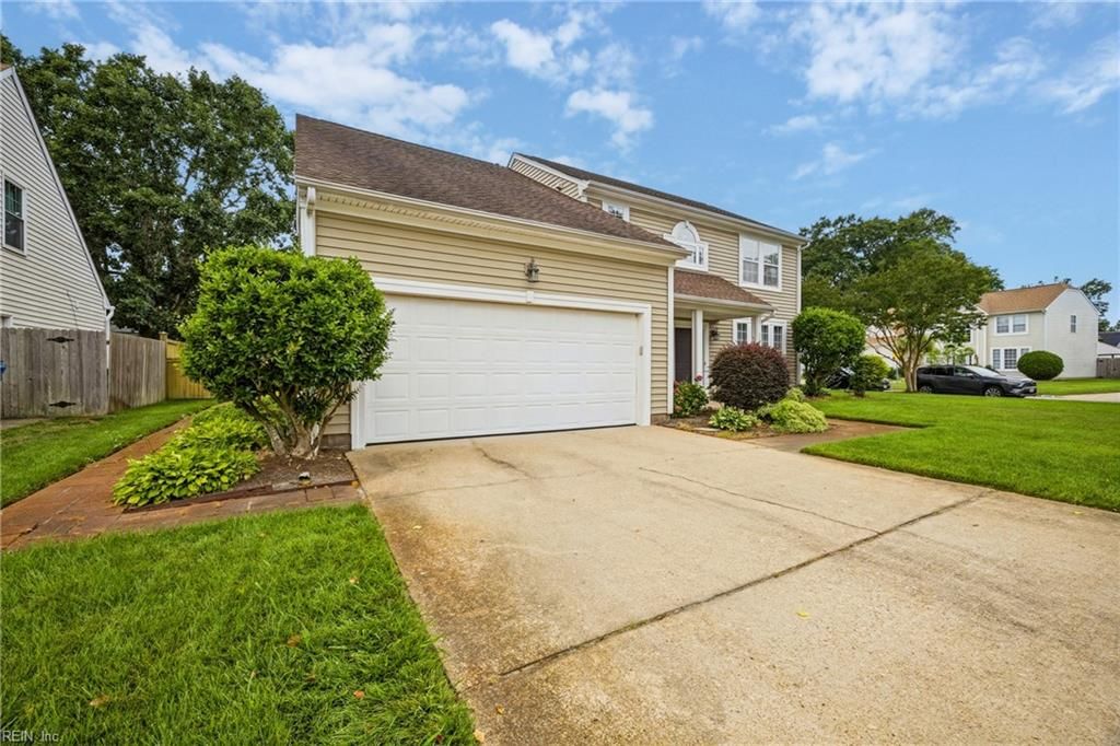 Photo of 3901 Whitley Park Drive, Virginia Beach, VA 23456 (MLS # 10639546)