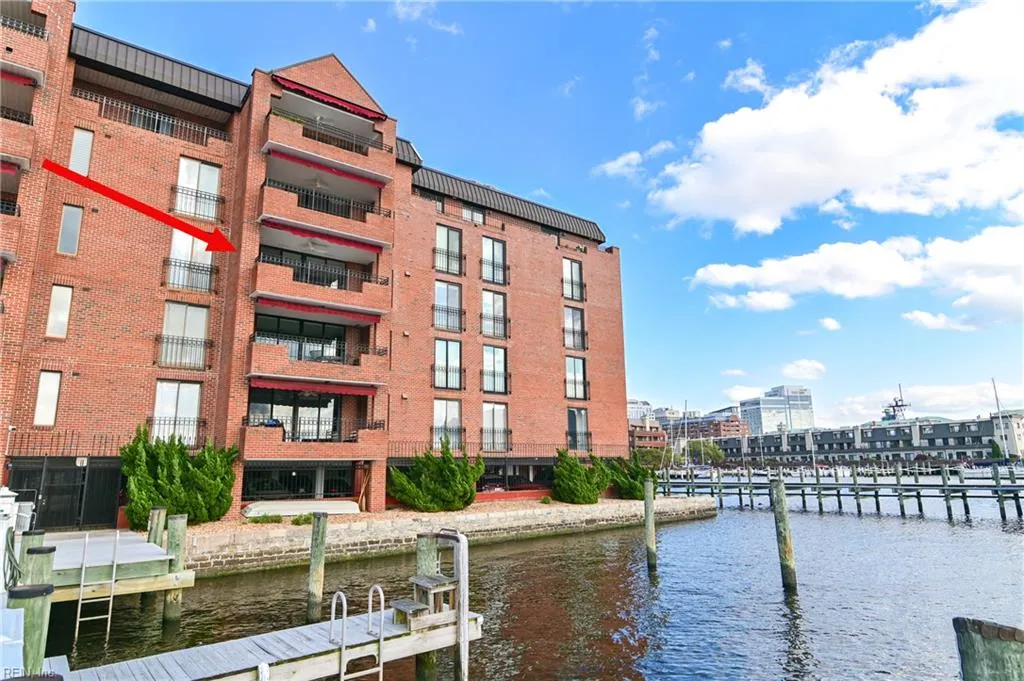 Norfolk, Virginia 23510, United States, 3 Bedrooms Bedrooms, ,2 BathroomsBathrooms,Residential,Active,106643