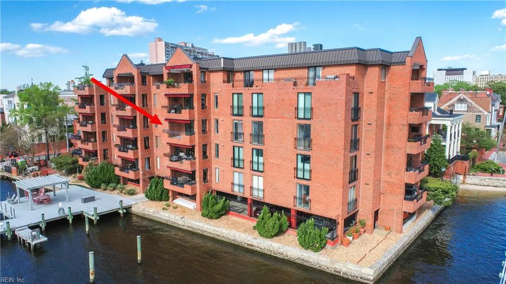 Norfolk, Virginia 23510, United States, 3 Bedrooms Bedrooms, ,2 BathroomsBathrooms,Residential,Active,106643