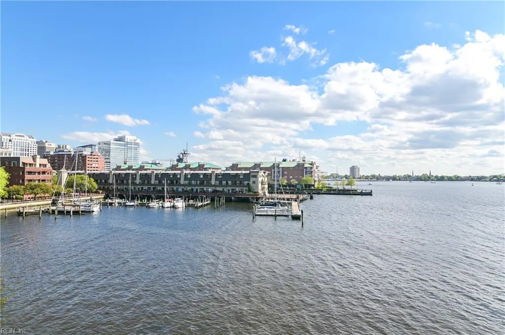 Norfolk, Virginia 23510, United States, 3 Bedrooms Bedrooms, ,2 BathroomsBathrooms,Residential,Active,106643