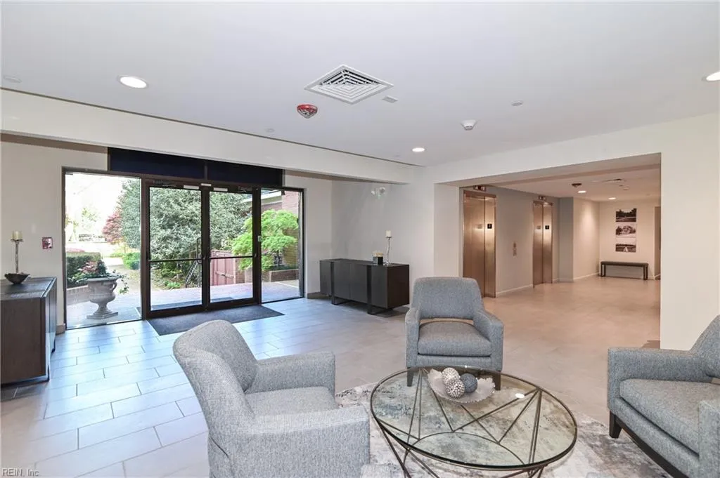 Norfolk, Virginia 23510, United States, 3 Bedrooms Bedrooms, ,2 BathroomsBathrooms,Residential,Active,106643