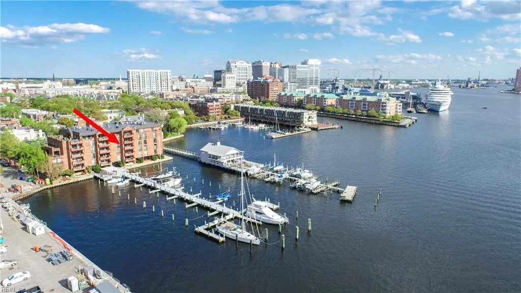 Norfolk, Virginia 23510, United States, 3 Bedrooms Bedrooms, ,2 BathroomsBathrooms,Residential,Active,106643