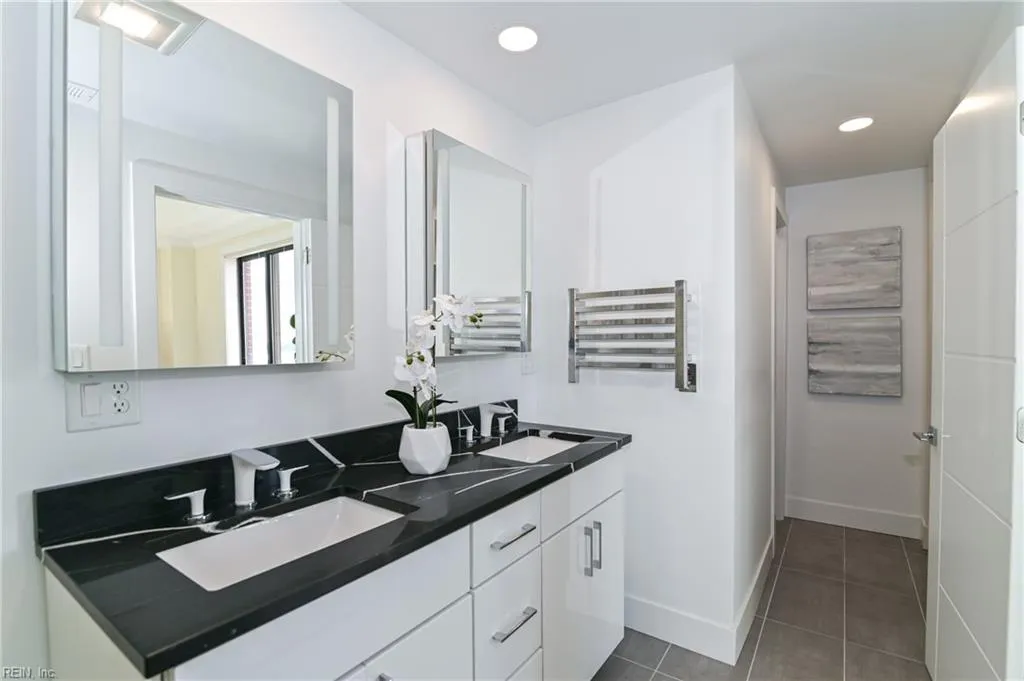 Norfolk, Virginia 23510, United States, 3 Bedrooms Bedrooms, ,2 BathroomsBathrooms,Residential,Active,106643