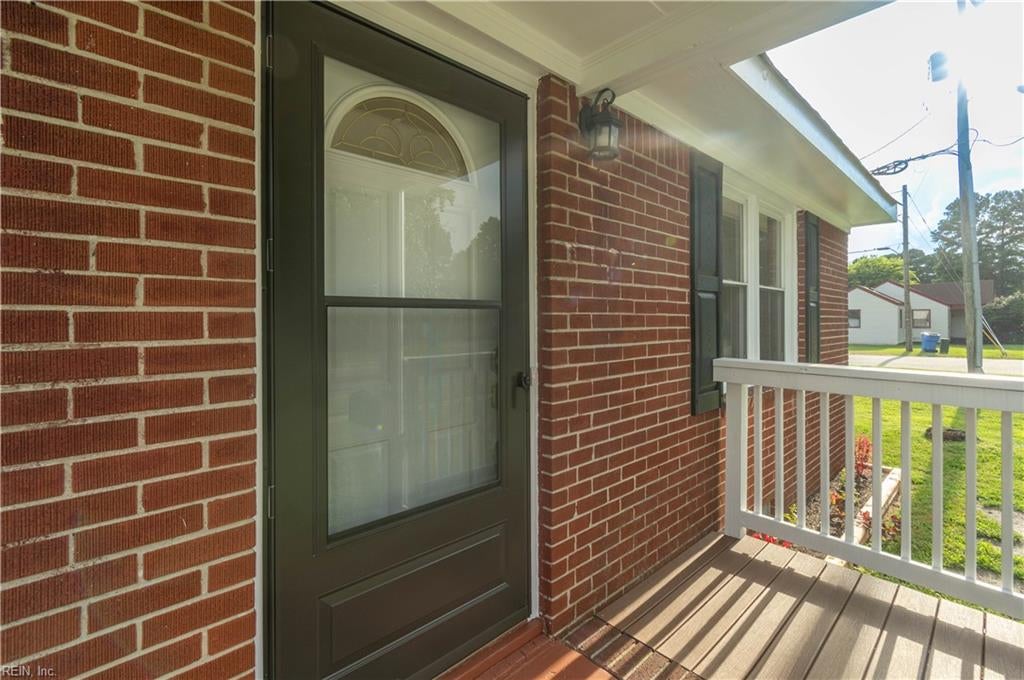 Photo of 1302 Portlock Road, Chesapeake, VA 23324 (MLS # 10651587)