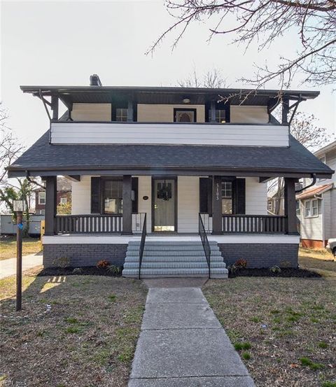Photo of 5105 Huntington Avenue, Newport News, VA 23607 (MLS # 10623726)