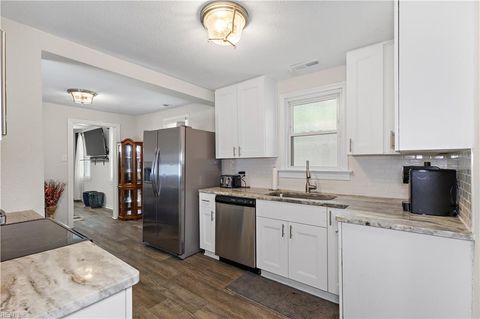 57 Pollux CIR W Portsmouth VA 23701