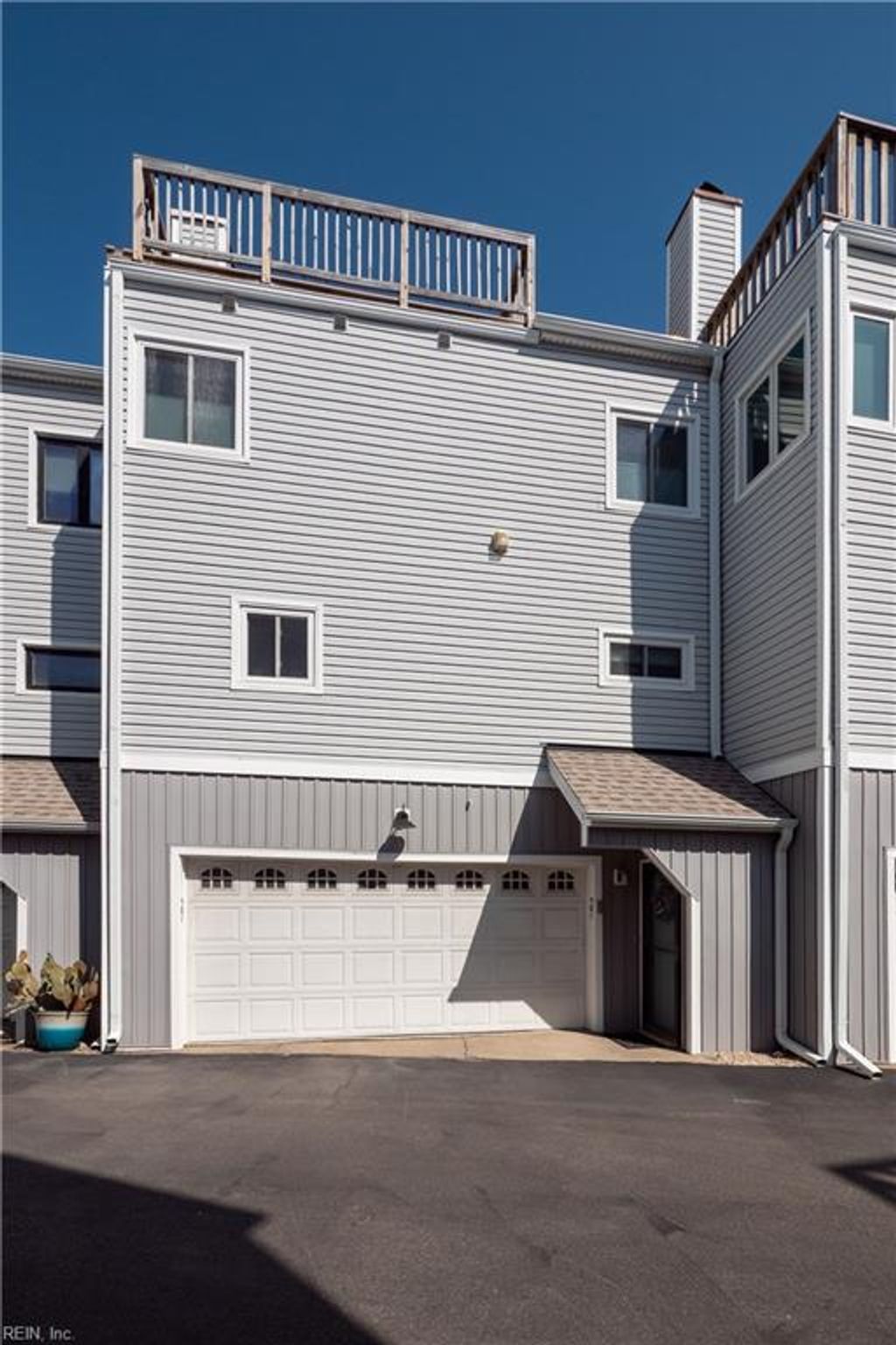 Photo of 910 E Ocean View Avenue #27, Norfolk, VA 23503 (MLS # 10623780)