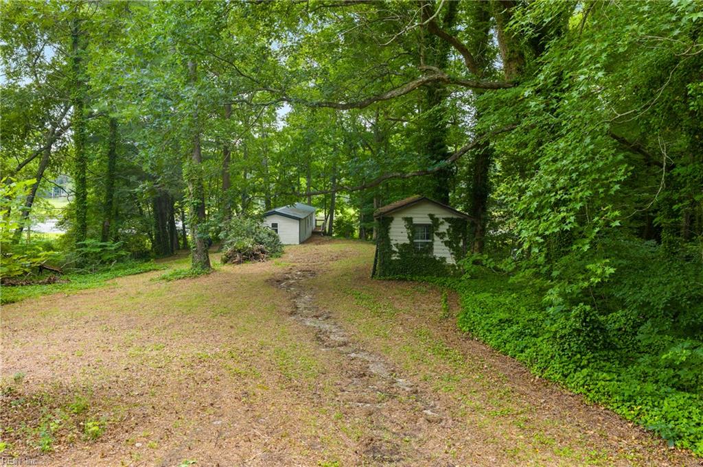 Photo of 3938 Paradise Point Road, Hayes, VA 23072 (MLS # 10641925)