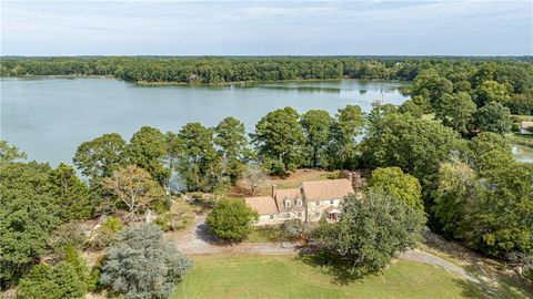 Photo of 7261 Hallidon Drive, Franktown, VA 23354 (MLS # 10604228)