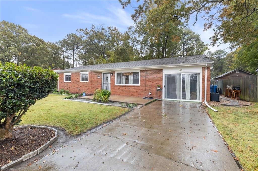 Photo of 1118 Fontana Avenue, Chesapeake, VA 23325 (MLS # 10608174)