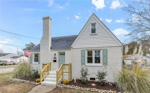 9254 Marlow Avenue, Norfolk, VA 23503 - #: 10570080