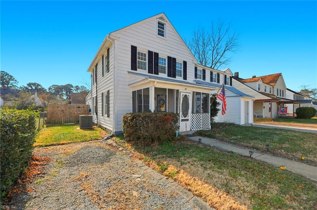 Photo of 14 Connor Place, Portsmouth, VA 23702 (MLS # 10618560)