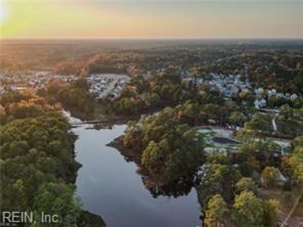 Photo of 1906 McCoy Rd Rd, Chesapeake, VA 23323 (MLS # 10607700)