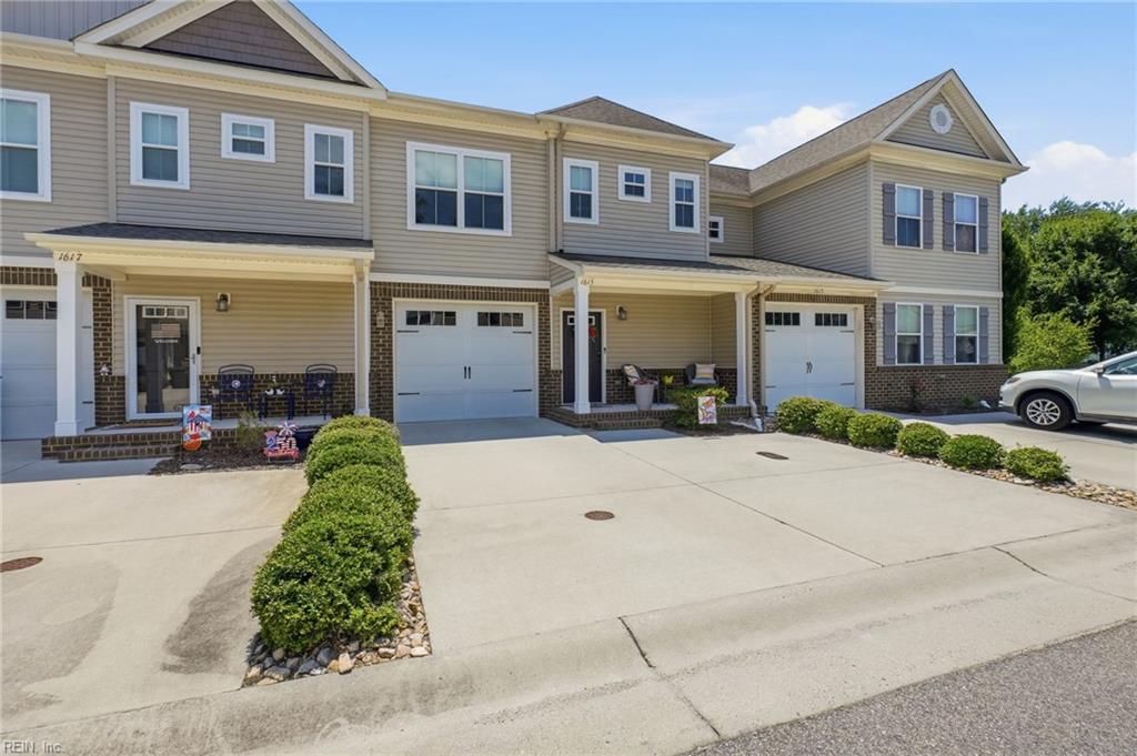 Photo of 1615 Thomason Trail, Chesapeake, VA 23320 (MLS # 10643889)