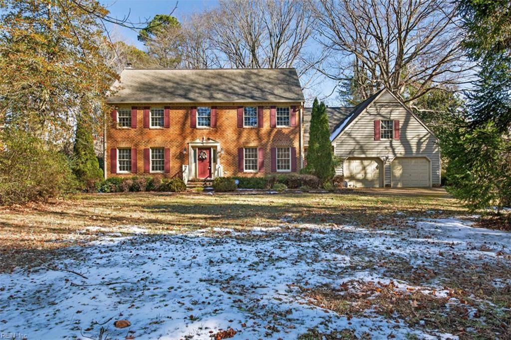Photo of 403 Wormley Creek Drive, Yorktown, VA 23692 (MLS # 10619173)