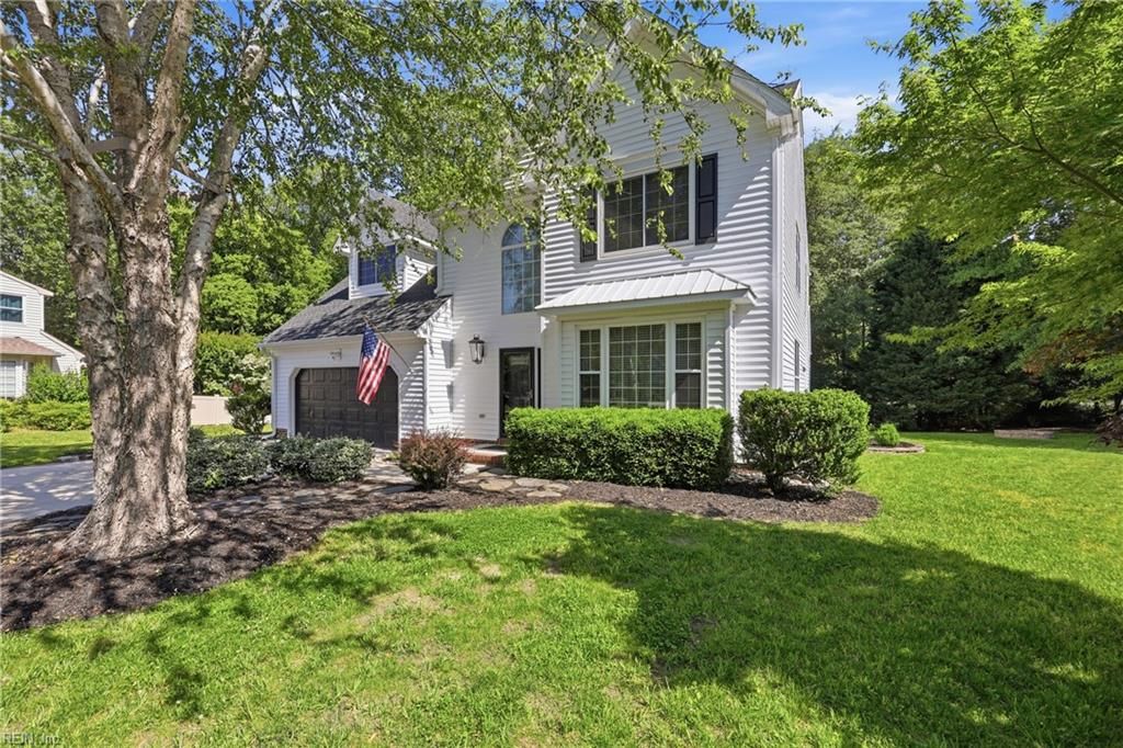 Photo of 2905 Drum Point Crescent, Chesapeake, VA 23321 (MLS # 10634081)