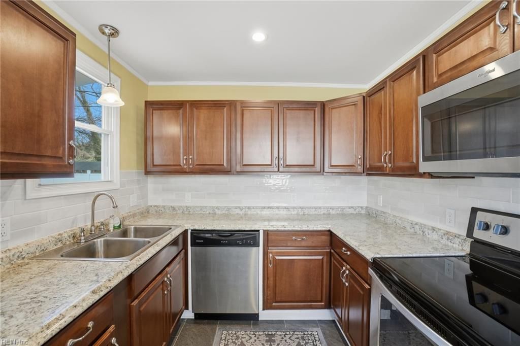 Photo of 3 E Preston Street, Hampton, VA 23669 (MLS # 10613652)