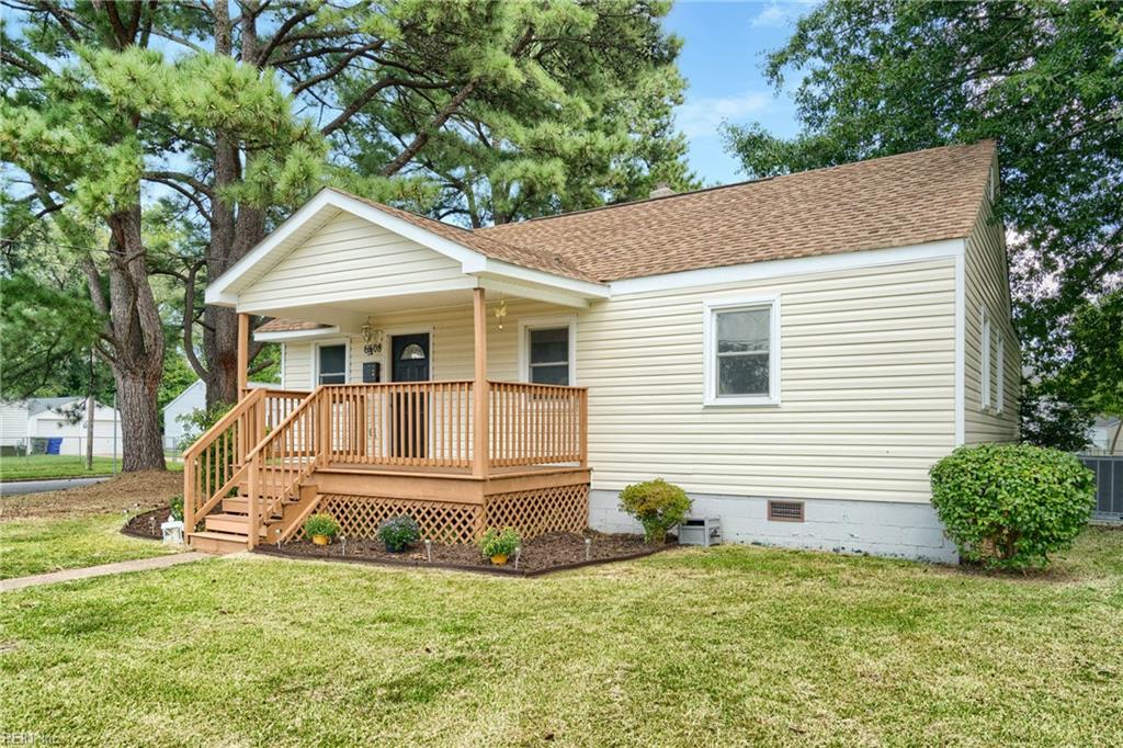 Photo of 6608 Glenoak Drive, Norfolk, VA 23513 (MLS # 10650995)