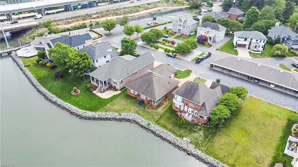 Hampton, Virginia 23669, United States, 3 Bedrooms Bedrooms, ,3 BathroomsBathrooms,Residential,Active,121682