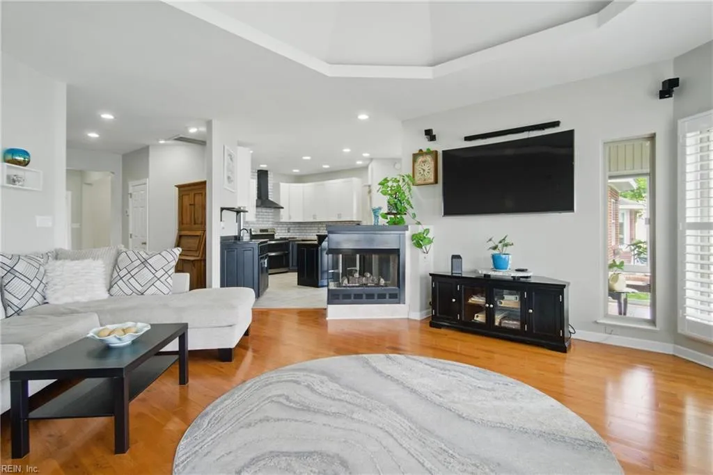 Hampton, Virginia 23669, United States, 3 Bedrooms Bedrooms, ,3 BathroomsBathrooms,Residential,Active,121682