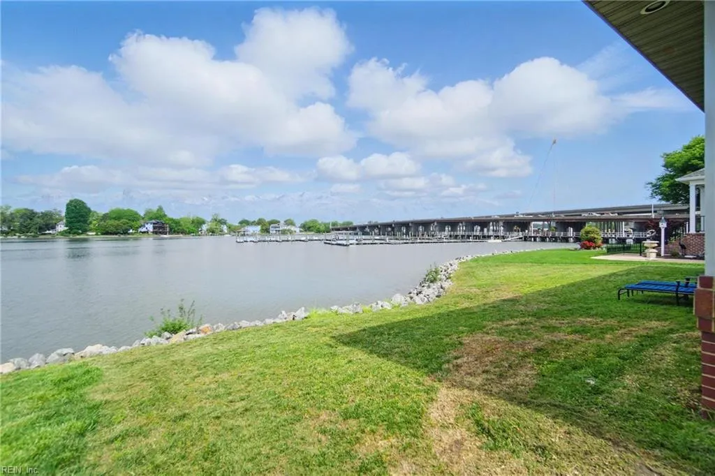 Hampton, Virginia 23669, United States, 3 Bedrooms Bedrooms, ,3 BathroomsBathrooms,Residential,Active,121682