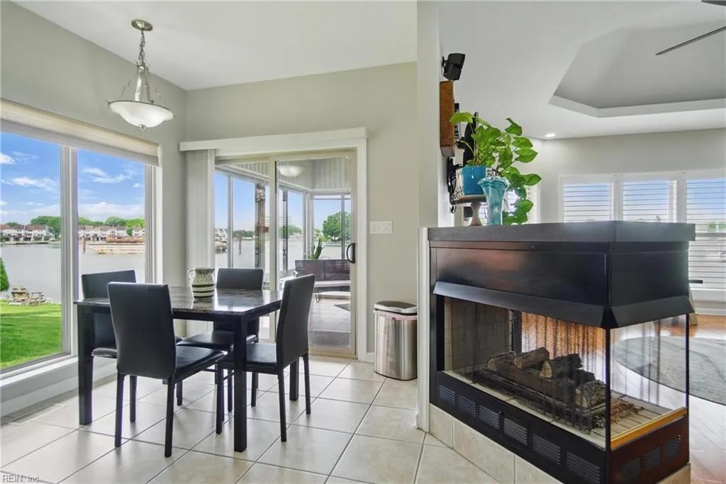 Hampton, Virginia 23669, United States, 3 Bedrooms Bedrooms, ,3 BathroomsBathrooms,Residential,Active,121682