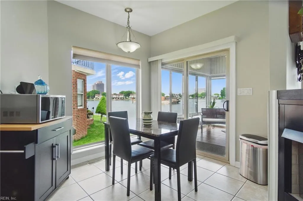 Hampton, Virginia 23669, United States, 3 Bedrooms Bedrooms, ,3 BathroomsBathrooms,Residential,Active,121682