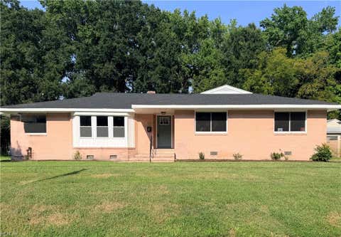 Photo of 10 C C Spaulding Drive, Hampton, VA 23666 (MLS # 10649830)