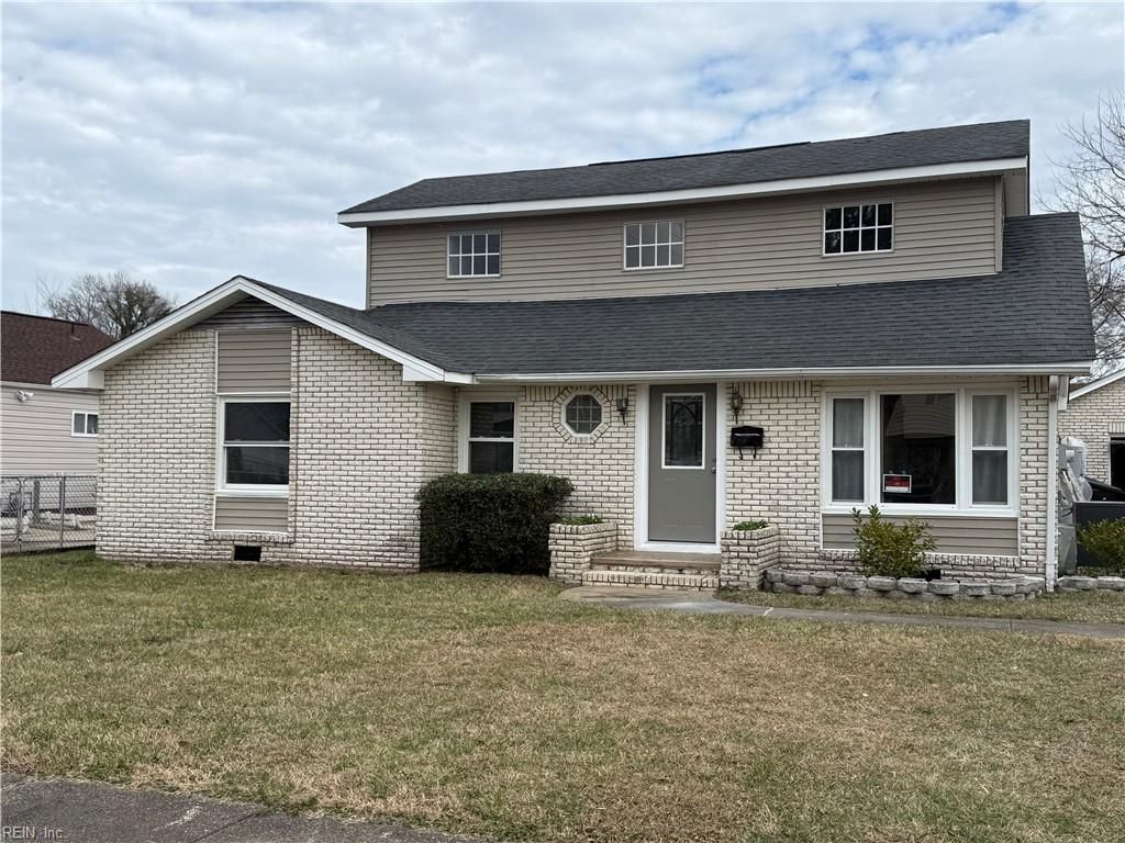 Photo of 2711 Magnolia Street, Portsmouth, VA 23704 (MLS # 10617427)