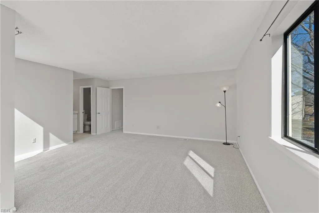 Virginia Beach, Virginia 23462, United States, 3 Bedrooms Bedrooms, ,2 BathroomsBathrooms,Residential,Active,3793