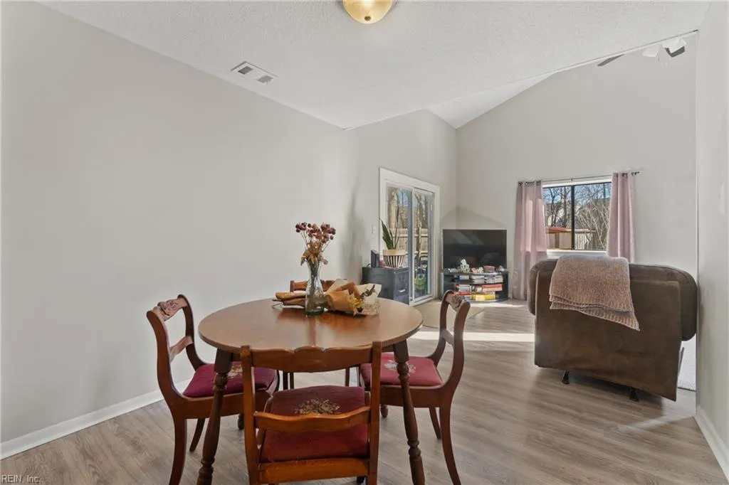 Virginia Beach, Virginia 23462, United States, 3 Bedrooms Bedrooms, ,2 BathroomsBathrooms,Residential,Active,3793