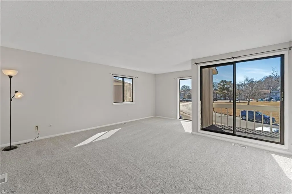 Virginia Beach, Virginia 23462, United States, 3 Bedrooms Bedrooms, ,2 BathroomsBathrooms,Residential,Active,3793