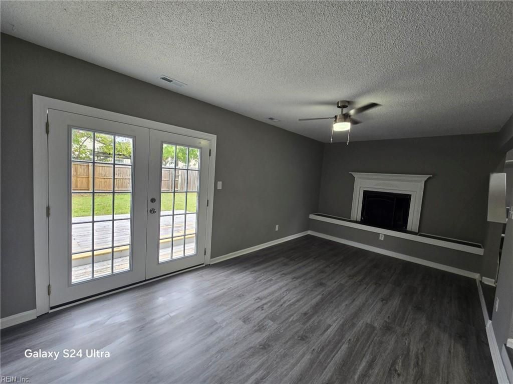 Photo of 5008 Christian Circle, Virginia Beach, VA 23464 (MLS # 10611995)