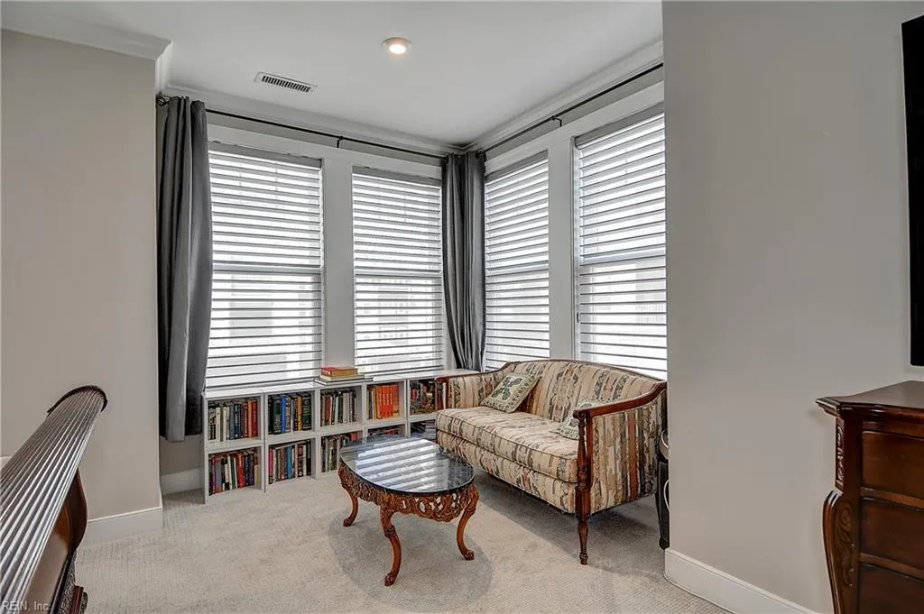 Virginia Beach, Virginia 23451, United States, 3 Bedrooms Bedrooms, ,3 BathroomsBathrooms,Residential,Active,163285