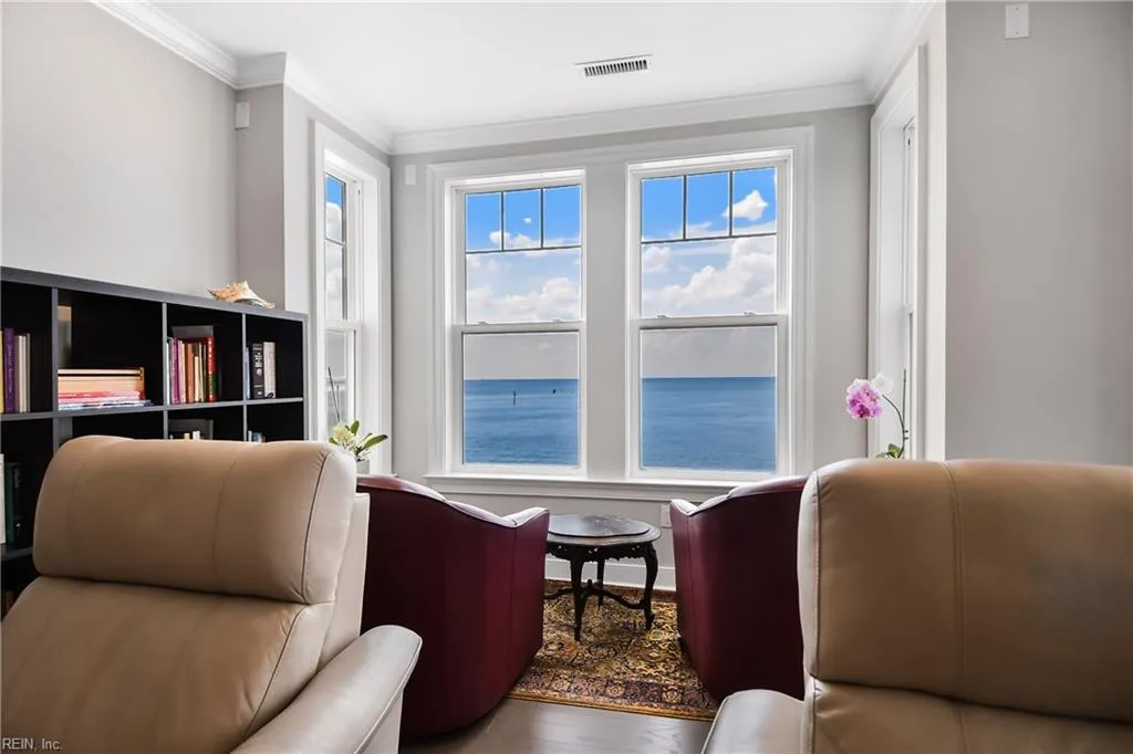 Virginia Beach, Virginia 23451, United States, 3 Bedrooms Bedrooms, ,3 BathroomsBathrooms,Residential,Active,163285