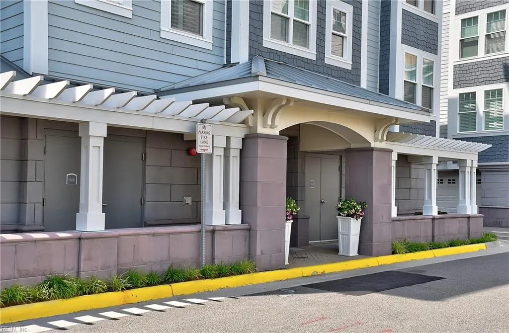 Virginia Beach, Virginia 23451, United States, 3 Bedrooms Bedrooms, ,3 BathroomsBathrooms,Residential,Active,163285