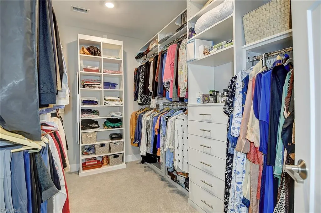 Virginia Beach, Virginia 23451, United States, 3 Bedrooms Bedrooms, ,3 BathroomsBathrooms,Residential,Active,163285