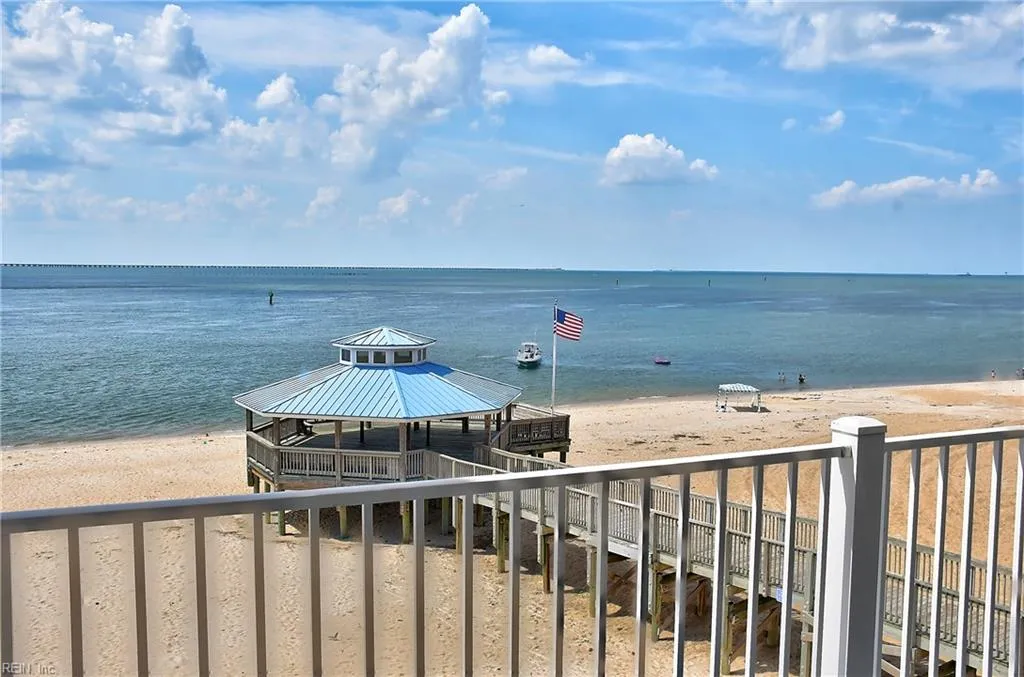 Virginia Beach, Virginia 23451, United States, 3 Bedrooms Bedrooms, ,3 BathroomsBathrooms,Residential,Active,163285