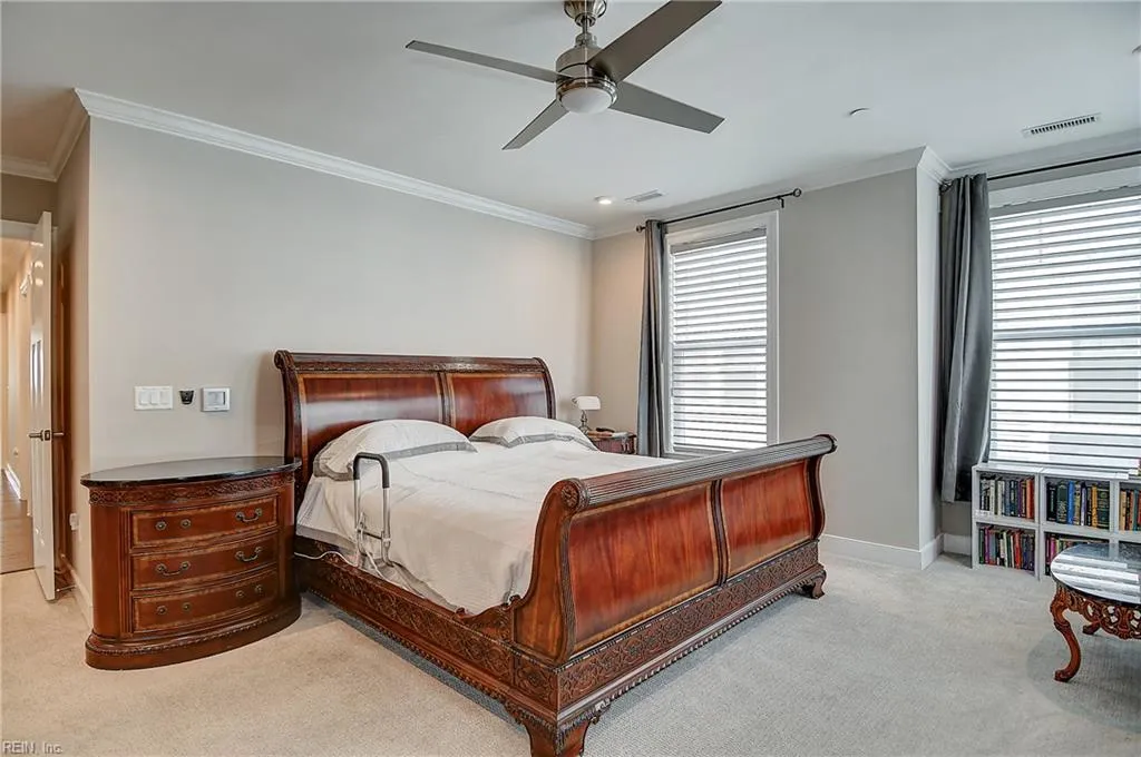 Virginia Beach, Virginia 23451, United States, 3 Bedrooms Bedrooms, ,3 BathroomsBathrooms,Residential,Active,163285