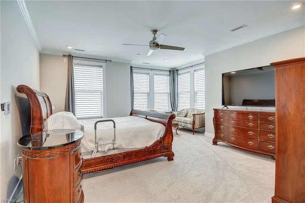 Virginia Beach, Virginia 23451, United States, 3 Bedrooms Bedrooms, ,3 BathroomsBathrooms,Residential,Active,163285