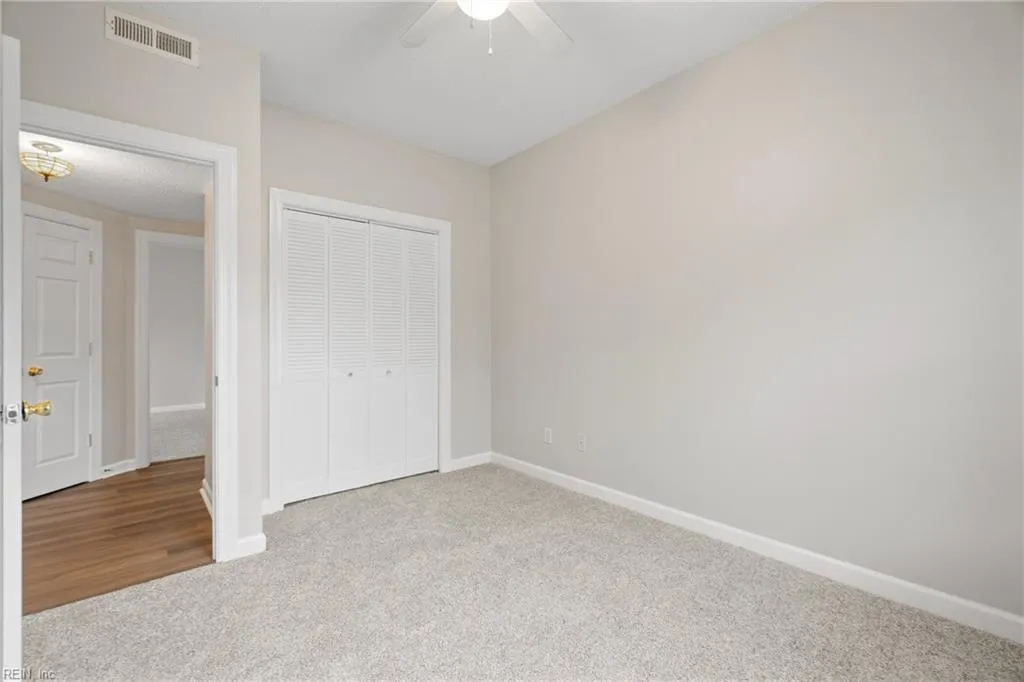 Virginia Beach, Virginia 23456, United States, 3 Bedrooms Bedrooms, ,2 BathroomsBathrooms,Residential,Pending,27425